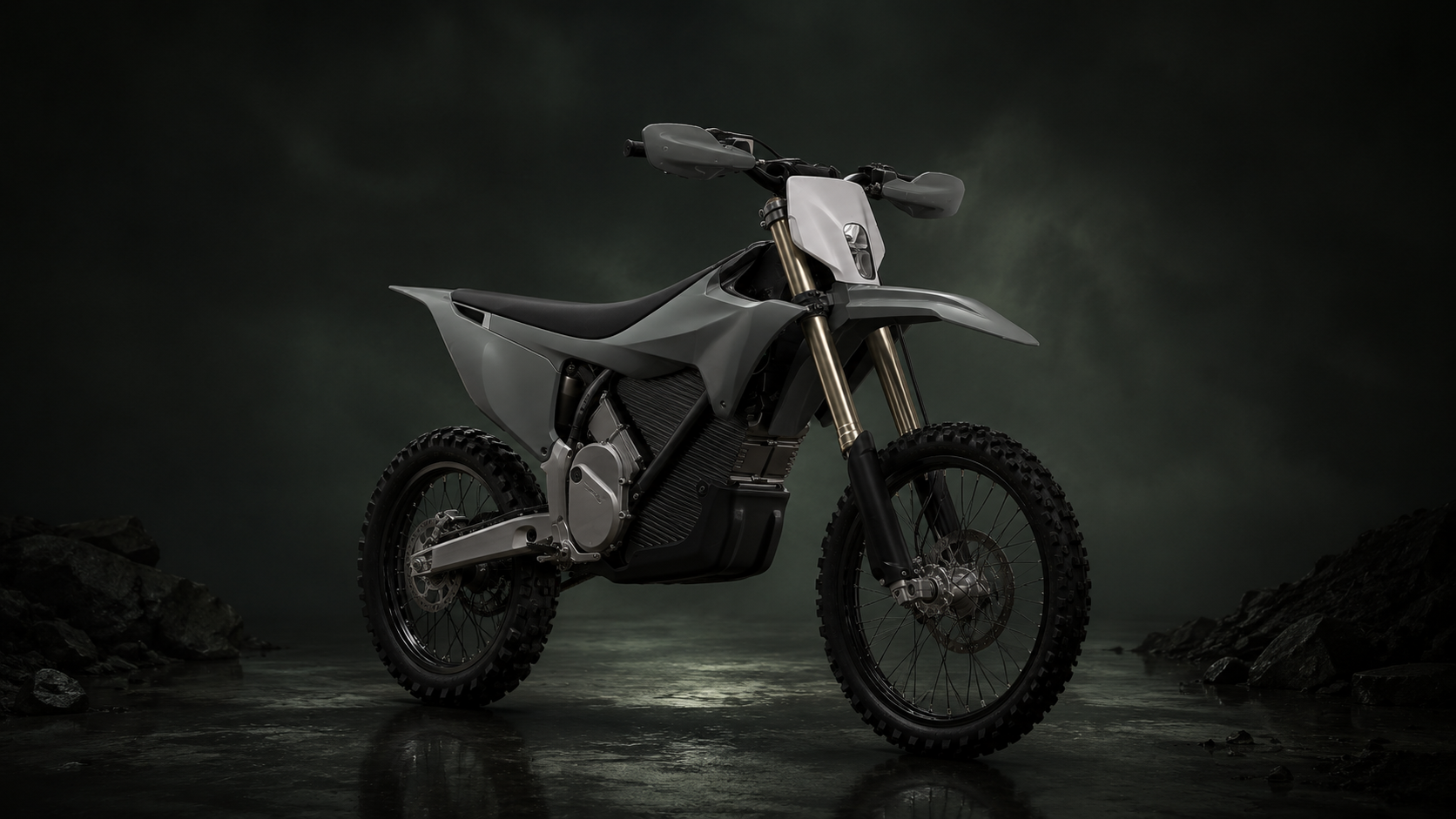 Rider przy motocyklu